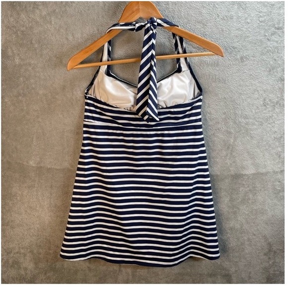 Lands End Womens Navy Blue White Striped Halter Tankini Top Underwire Size 8 - Picture 2 of 7